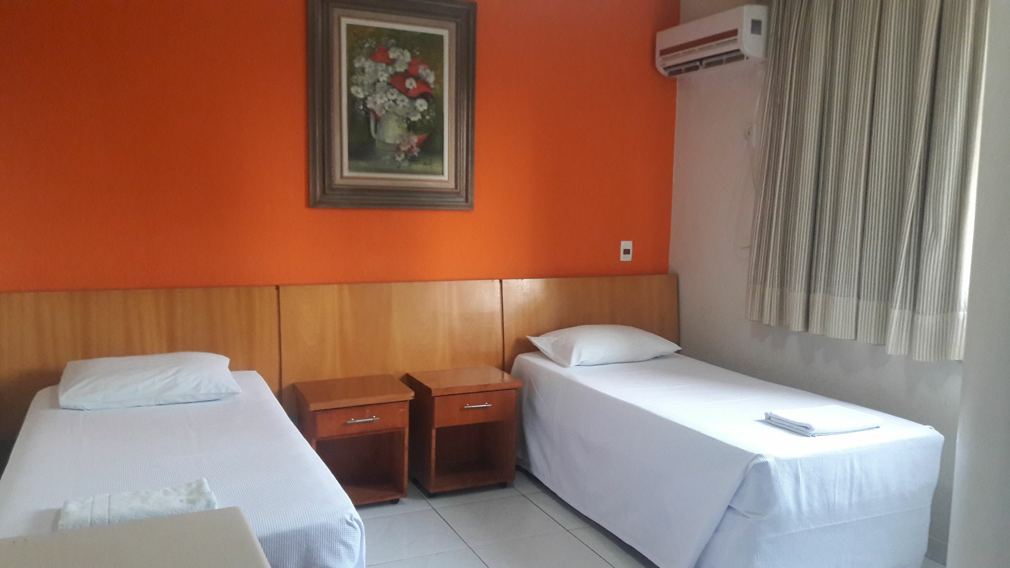 Athenas Plaza Hotel Гоянія Екстер'єр фото